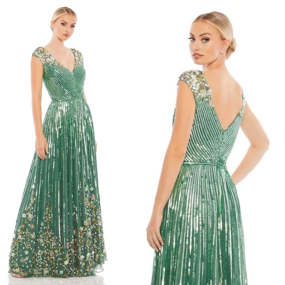 Mac Duggal Sage Green Floral Garden Sleeveless Deep V Beaded Gown 5223 Sz 10 NWT